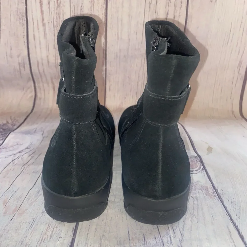 Clarks Womens Black Leather Ankle Boots 10 Comfort Wedge Zip Minimalist Classic
